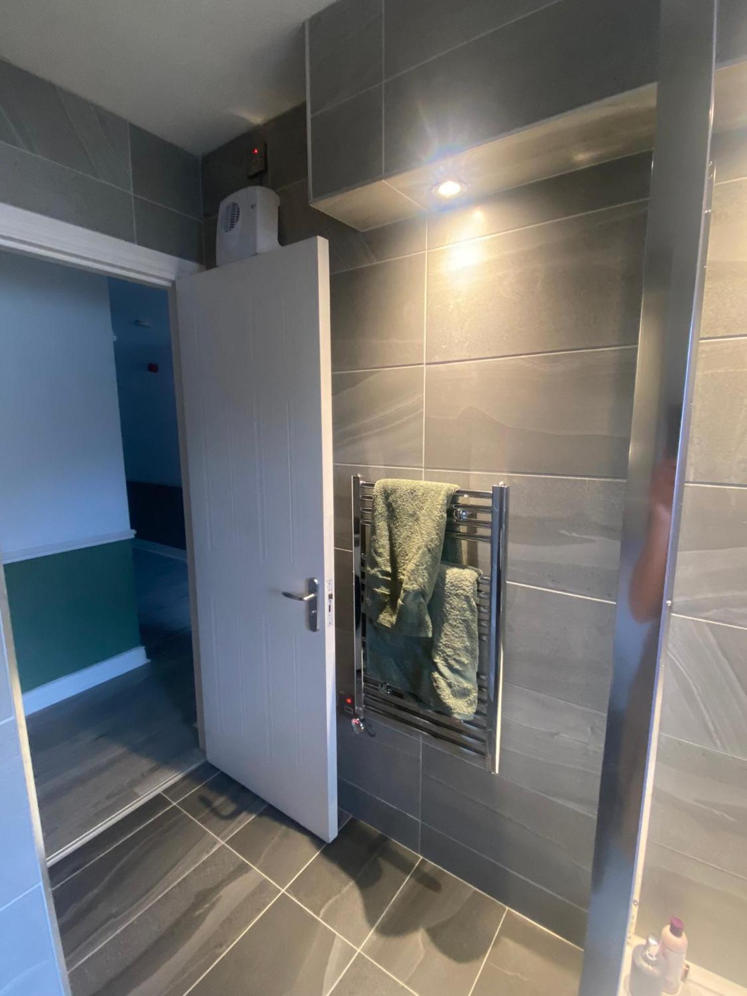 Private Double Bedroom In Modern Dublin Apartment Dış mekan fotoğraf